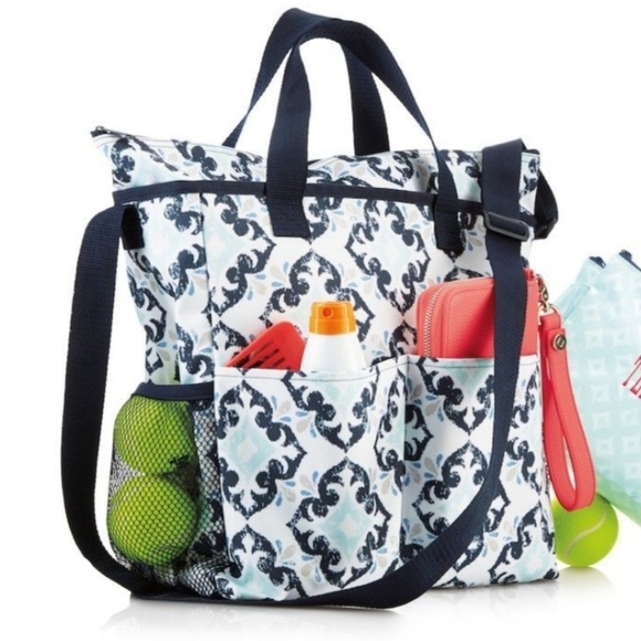 thirty-one Handbags - THIRTY ONE CROSSBODY ORGANIZING TOTE BAG FAB FLOURISH EMBROIDERED ELEPHANTS